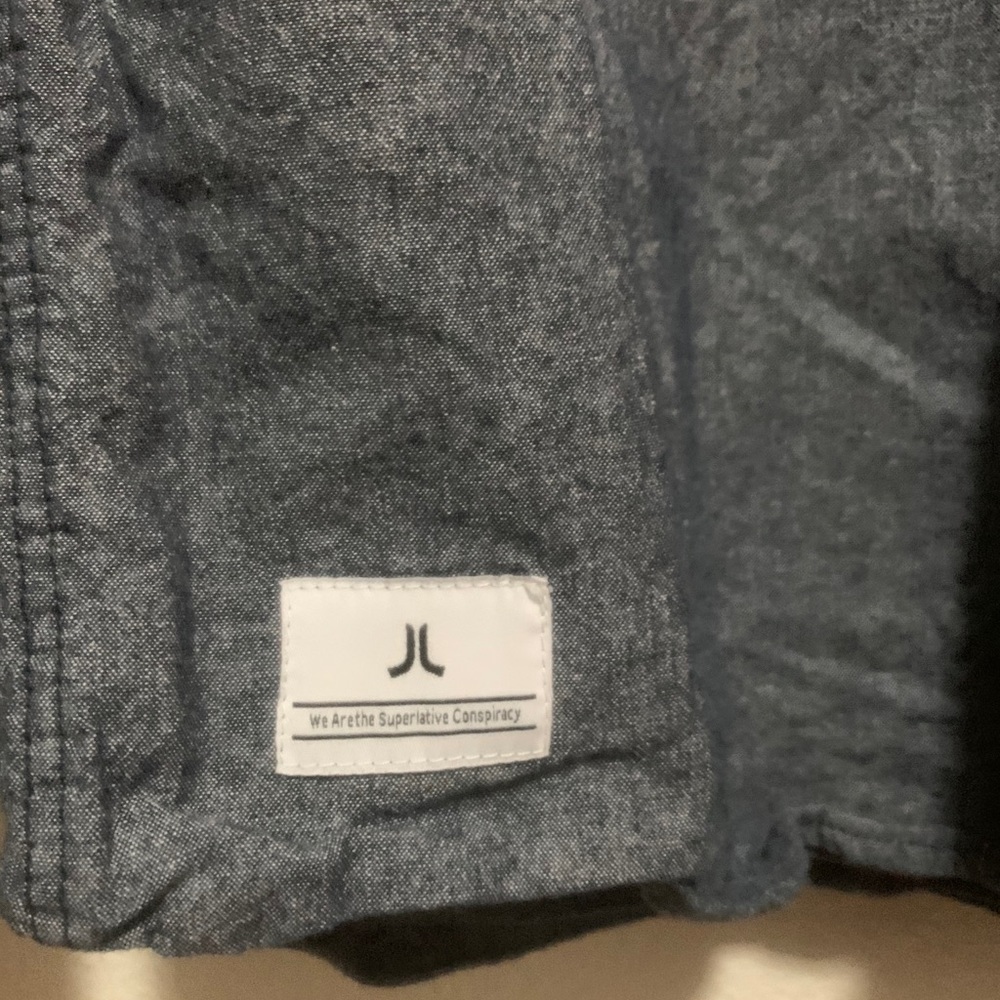 WESC long sleeve shirt - Picture 2 of 3